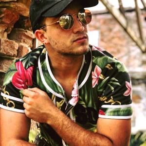 Meet your Posher, Dalton